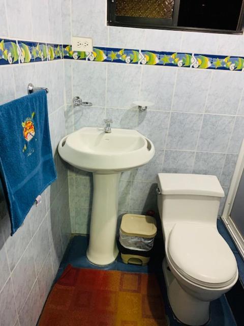 Hostal La Casa De Rodrigo Baeza Eksteriør bilde