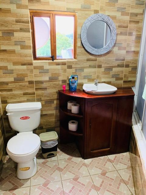 Hostal La Casa De Rodrigo Baeza Eksteriør bilde